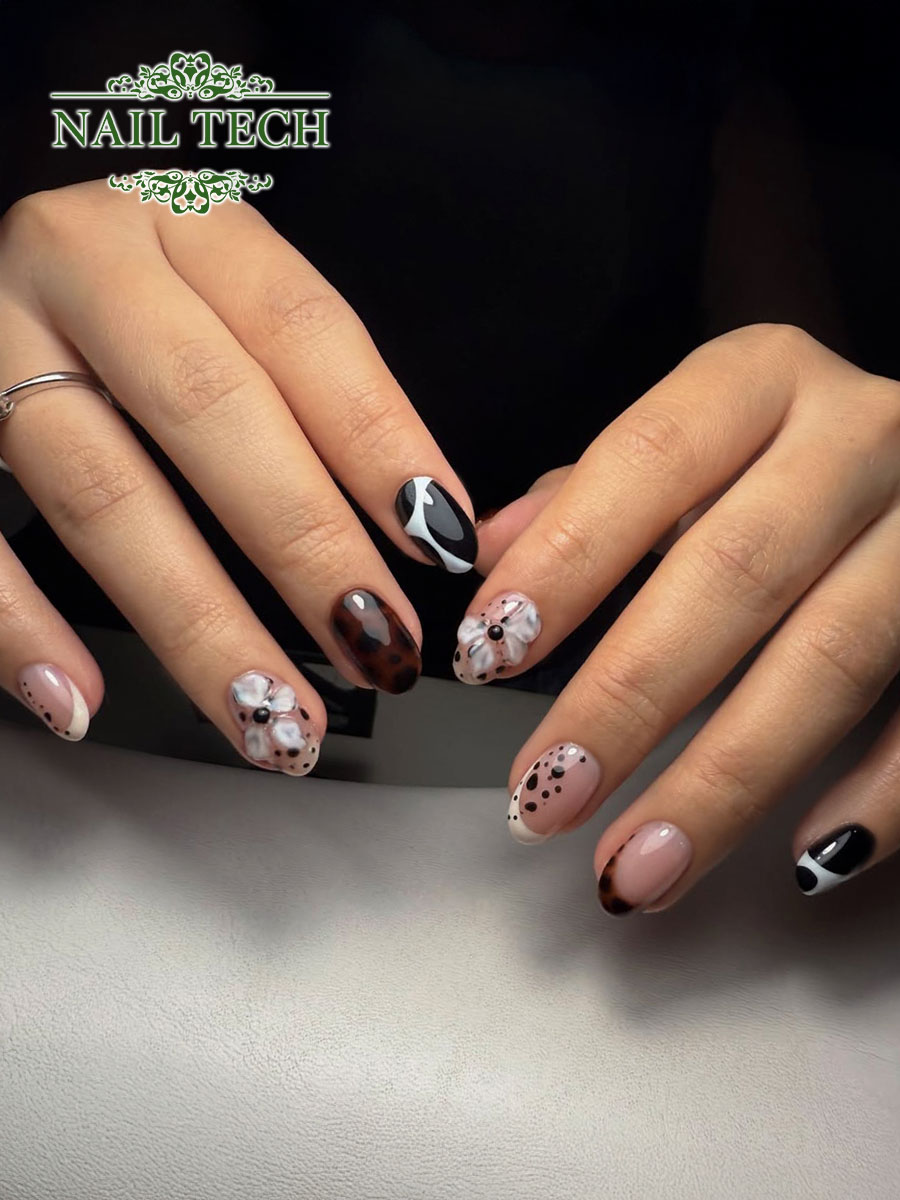 Nail Tech 